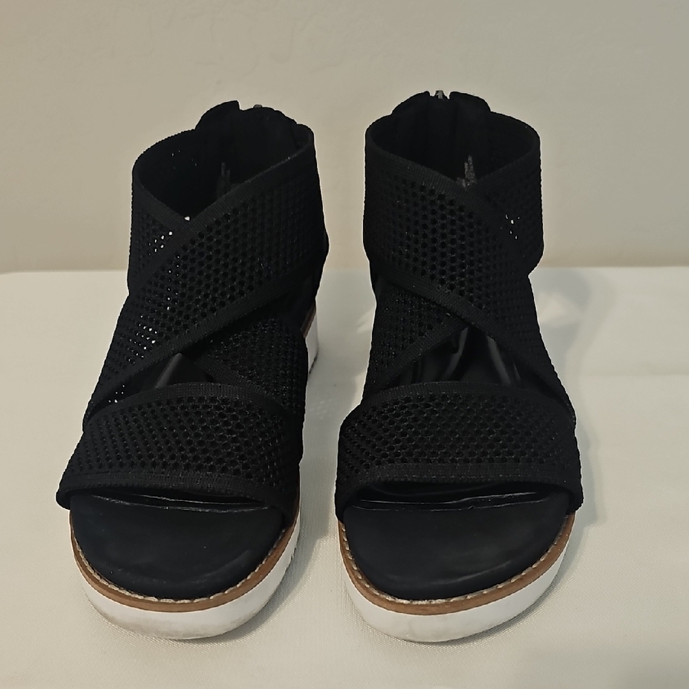 Easy Spirit Black Women's Sandals